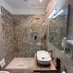 Hotel Lh Lloyd 3*