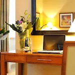 Hotel Lh Lloyd