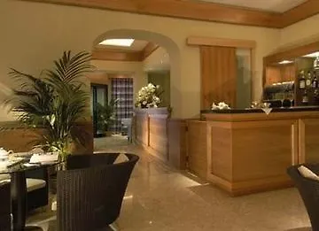 Hotel Lh Lloyd