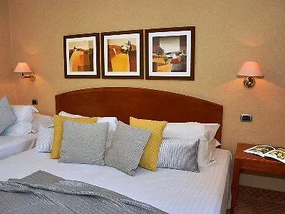 Lh Lloyd Szálloda 3*