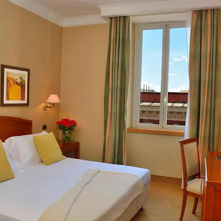 Lh Lloyd 3* Rome