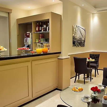 Lh Lloyd Hotel 3*