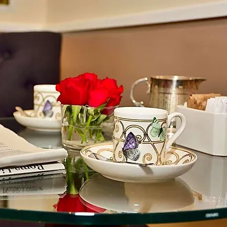 Lh Lloyd 3*