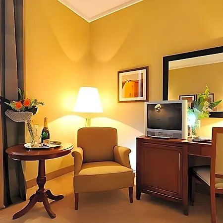Hotel Lh Lloyd Rzym