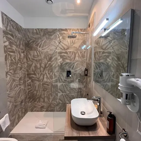 Szálloda Lh Lloyd 3*