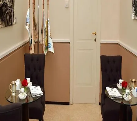 Lh Lloyd 3* Roma