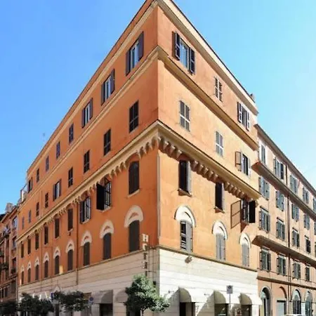 Lh Lloyd 3*